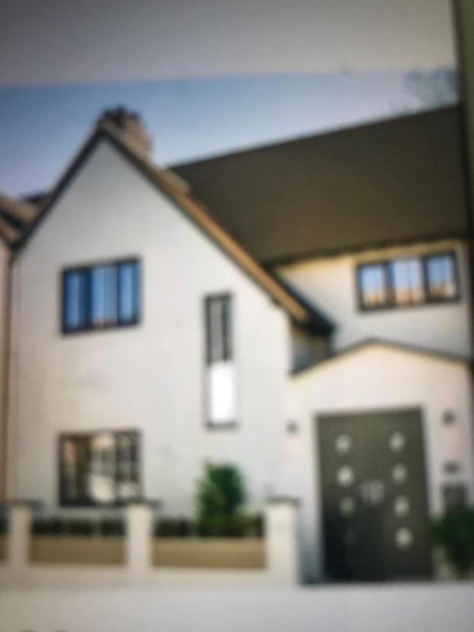 Richmond 4/5 Bed Twickenham